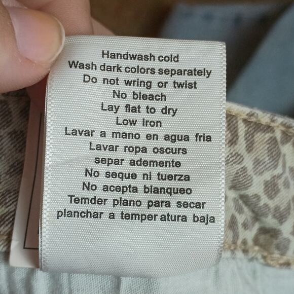 NEW! Judy Blue Women 13/31 Light Wash  Animal Print Accent Slim Fit Denim Jeans - Picture 10 of 10